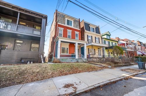 822 Adelaide St, Pittsburgh, PA 15219-5023