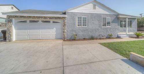 540 Victoria St, Rialto CA  92376-5231 exterior