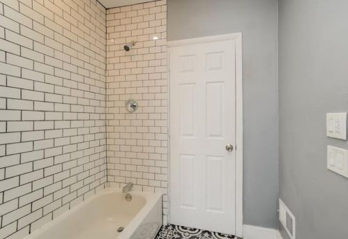 436 Kingsboro St, Pittsburgh PA  15211-2412 exterior