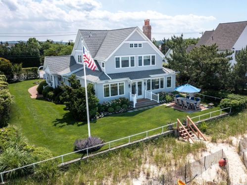 280 Asharoken Ave, Northport, NY 11768-1160