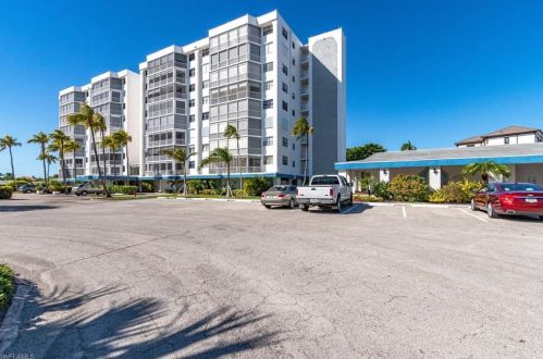 8401 Estero Blvd, Fort Myers Beach, FL 33931-5101