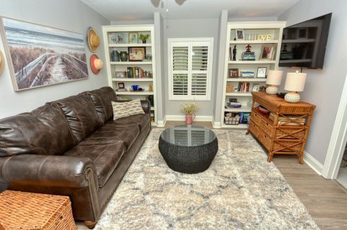 3800 Hydrilla Ct, Fort Pierce FL  34952-3153 exterior