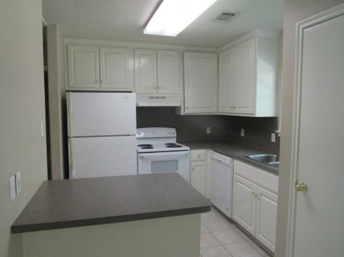 16377 Sun View Ln, Conroe TX  77302-5564 exterior