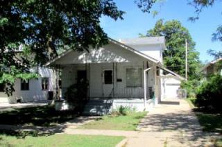 526 Martinson St, Wichita KS  67213-3929 exterior