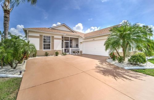 2217 Preservation Green Ct, Ruskin FL  33573-4418 exterior