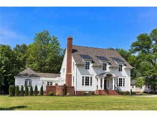 3400 Robious Crossing Dr, Midlothian, VA 23113-1103