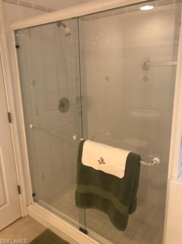 904 Belville Blvd, Naples FL  34104-6566 exterior