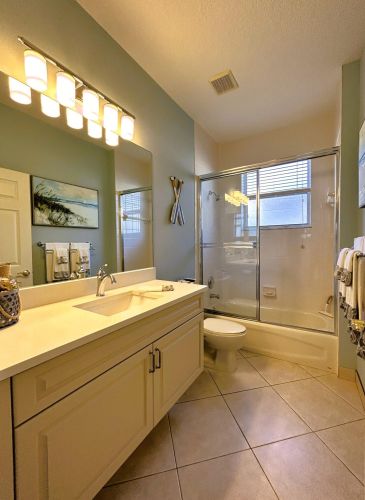 121 Lawton Rd, Fort Pierce FL  34986-2608 exterior