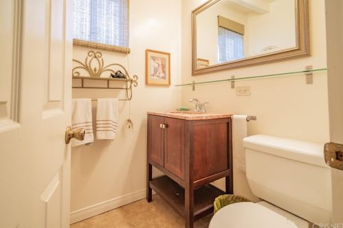 2018 Lingard St, Lancaster CA 93536-1405 exterior