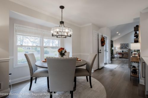 14 Eastborne Dr, Little Silver NJ  07739-1235 exterior
