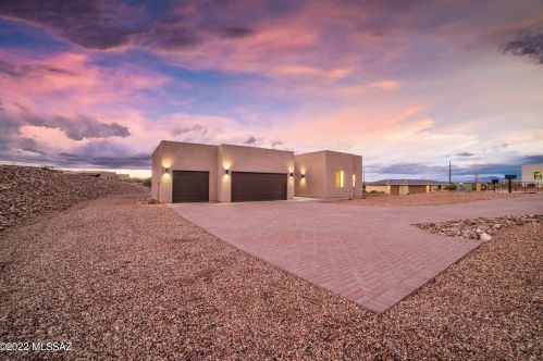 5059 Wild Life Dr, Tucson, AZ