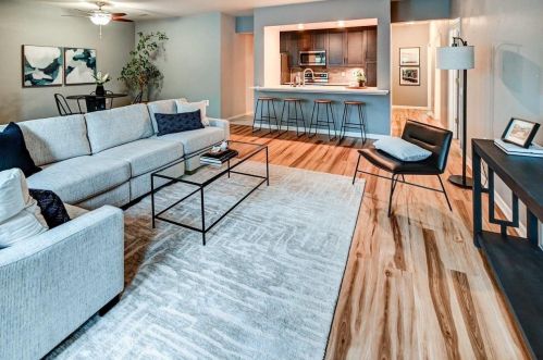 309 Blount St, Madison WI 53703-3930 exterior