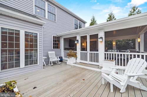 951 Rhonda Pl, Leesburg VA  20175-5632 exterior