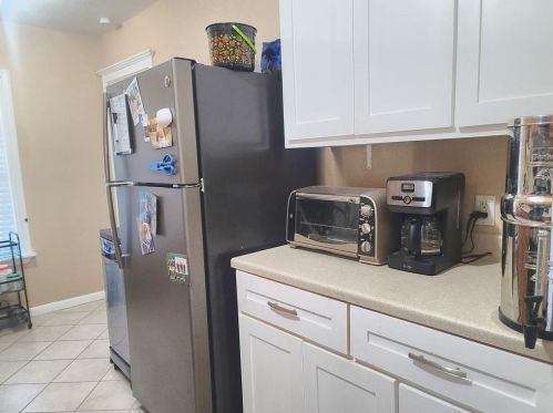 107 Bonita Ave, Galveston TX 77550-3105 exterior