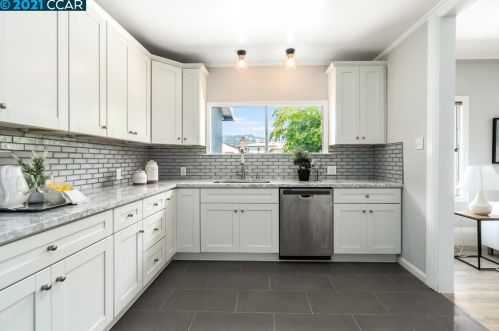 1349 Delaware St, Berkeley CA  94702-1408 exterior