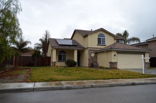 637 Banff Dr, Newman, CA 95360-9509