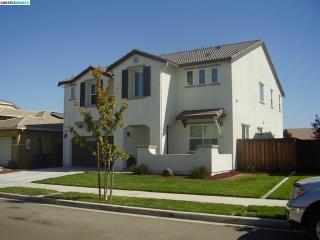 2448 Talaria Dr, Oakley, CA 94561-5081