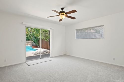 3653 El Caminito, Glendale CA 91214-1716 exterior