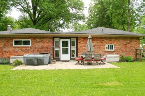 3729 Oakwood Dr, Amelia OH  45102-1219 exterior