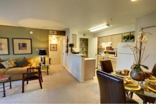 201 Heights Blvd, Houston TX  77007-5845 exterior