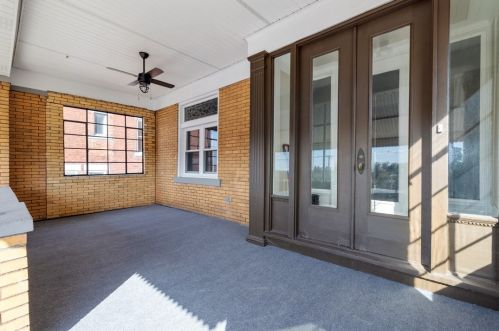 1 Wynoka St, Pittsburgh, PA 15210-3643