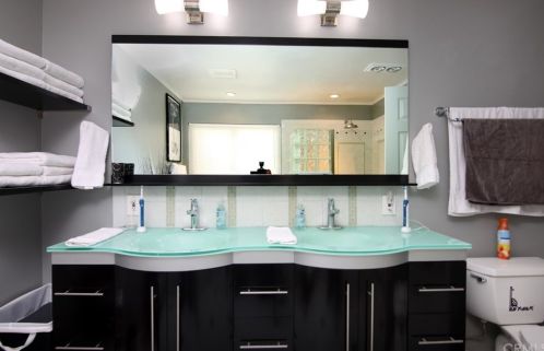 206 Wisteria Ct, Santa Maria CA  93455-3417 exterior