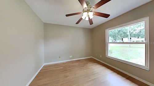 584 Oakwood Ave, Orange City FL  32763-4211 exterior