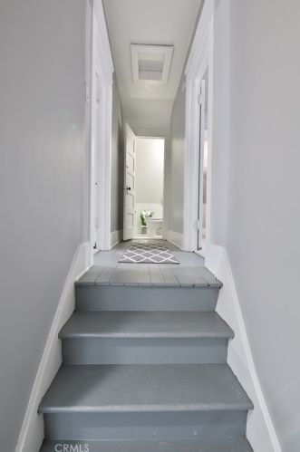 220 Mountain View Ave, Glendora CA  91741-3301 exterior