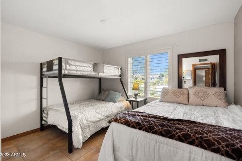 5230 Winchcomb Dr, Scottsdale AZ  85254-2936 exterior