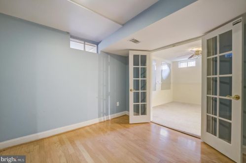 3517 Soffit Pl, Woodbridge VA  22192-5213 exterior