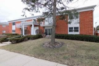 4514 Hammersley Rd, Madison, WI 53711-2705