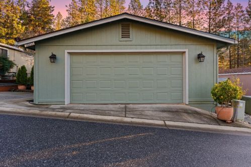 10253 Timberland Dr, Grass Valley CA  95949-9160 exterior