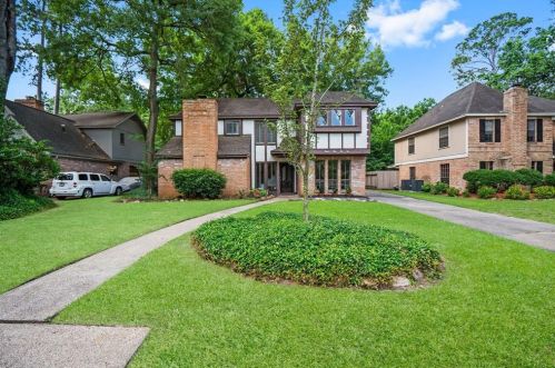 2102 Wilderness Point Dr, Humble, TX 77339-2205