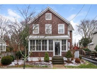 95 State St, Guilford, CT 06437-2723