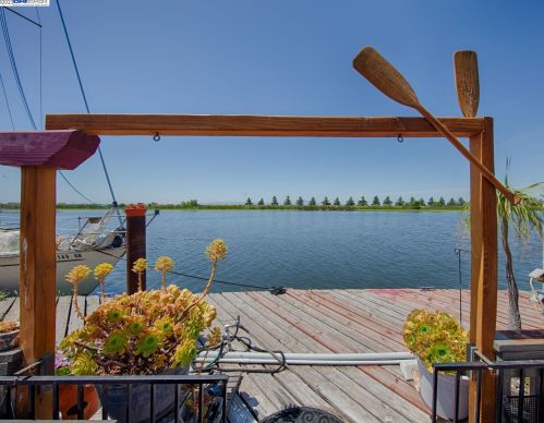 1200 Brannan Island Rd, Andrus Island CA  95641-9764 exterior