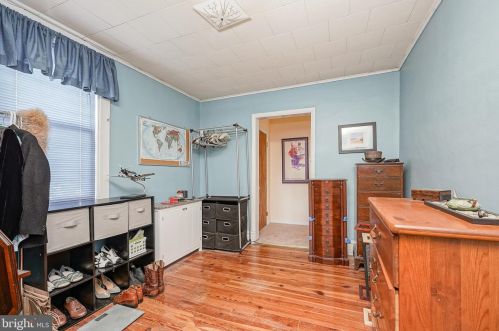 2402 Lexington Ave, Camden NJ  08110-1942 exterior