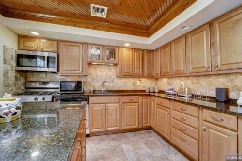 109 Lafayette Ave, Dumont NJ  07628-2107 exterior