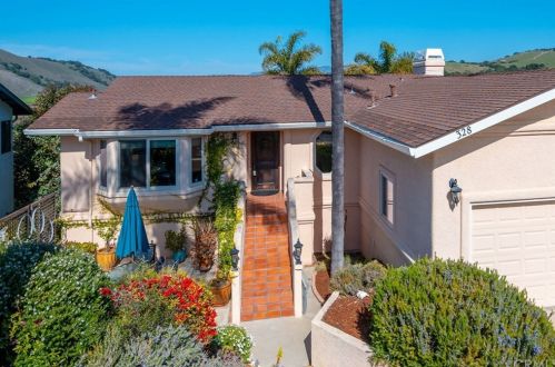 328 Valley View Dr, Pismo Beach, CA 93449-2830