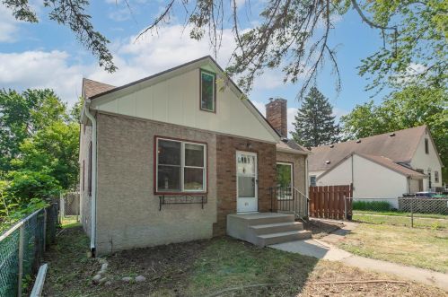 3111 Buchanan St, Minneapolis, MN 55418-2252
