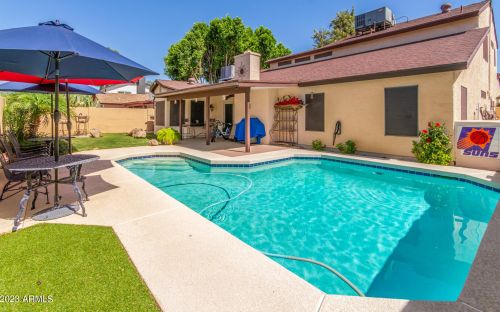 5444 Riviera Dr, Glendale AZ  85304-2422 exterior