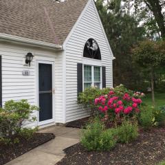 66 Dover Place Ln, Macedonia, OH 44067-2478