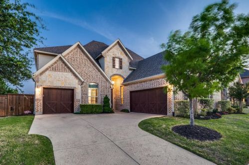 1723 Tumbling River Dr, Frisco, TX 75034-1835