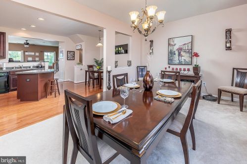 17 Cypress St, Auburn NJ  08085-1258 exterior