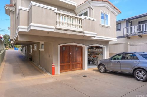 217 Irena Ave, Redondo Beach, CA 90277-3244