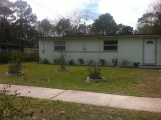 1830 Cortez Rd, Jacksonville, FL 32246-8640