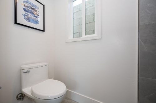 2685 Halsey Ave, Redwood City CA  94063-3456 exterior