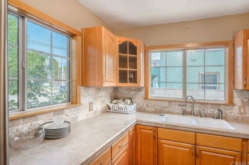 114 Barranca Ave, Glendora CA  91741-2423 exterior