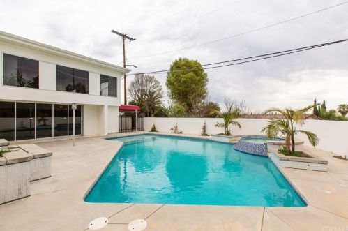 3041 Riverside Ter, Chino CA  91710-2965 exterior