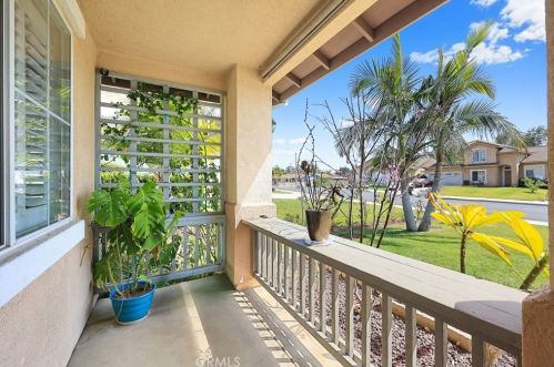 5472 Carlton St, Ontario, CA 91762-4696