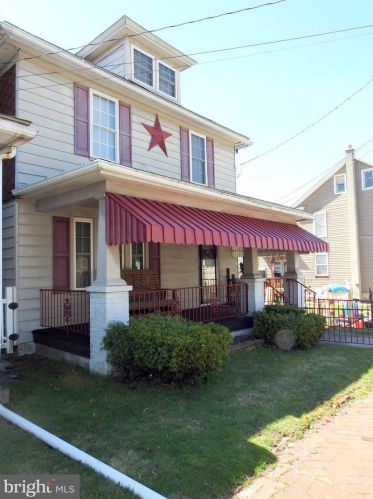 1026 Grand Ave, Porter, PA 17980-1222